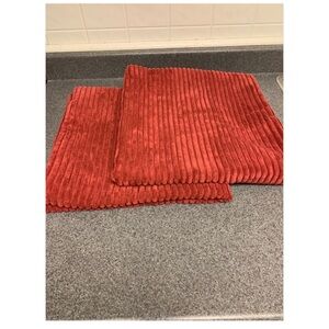 2 New Red soft Throw Pillow Covers 26x26 very large. Covers only no inserts
